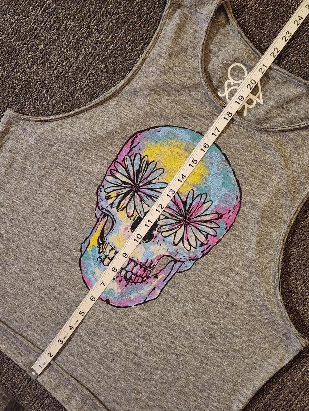 💀Chaser💀 - Gray/Multi Daisy Flower Eyes Skull Tank Top - Picture 9 of 10